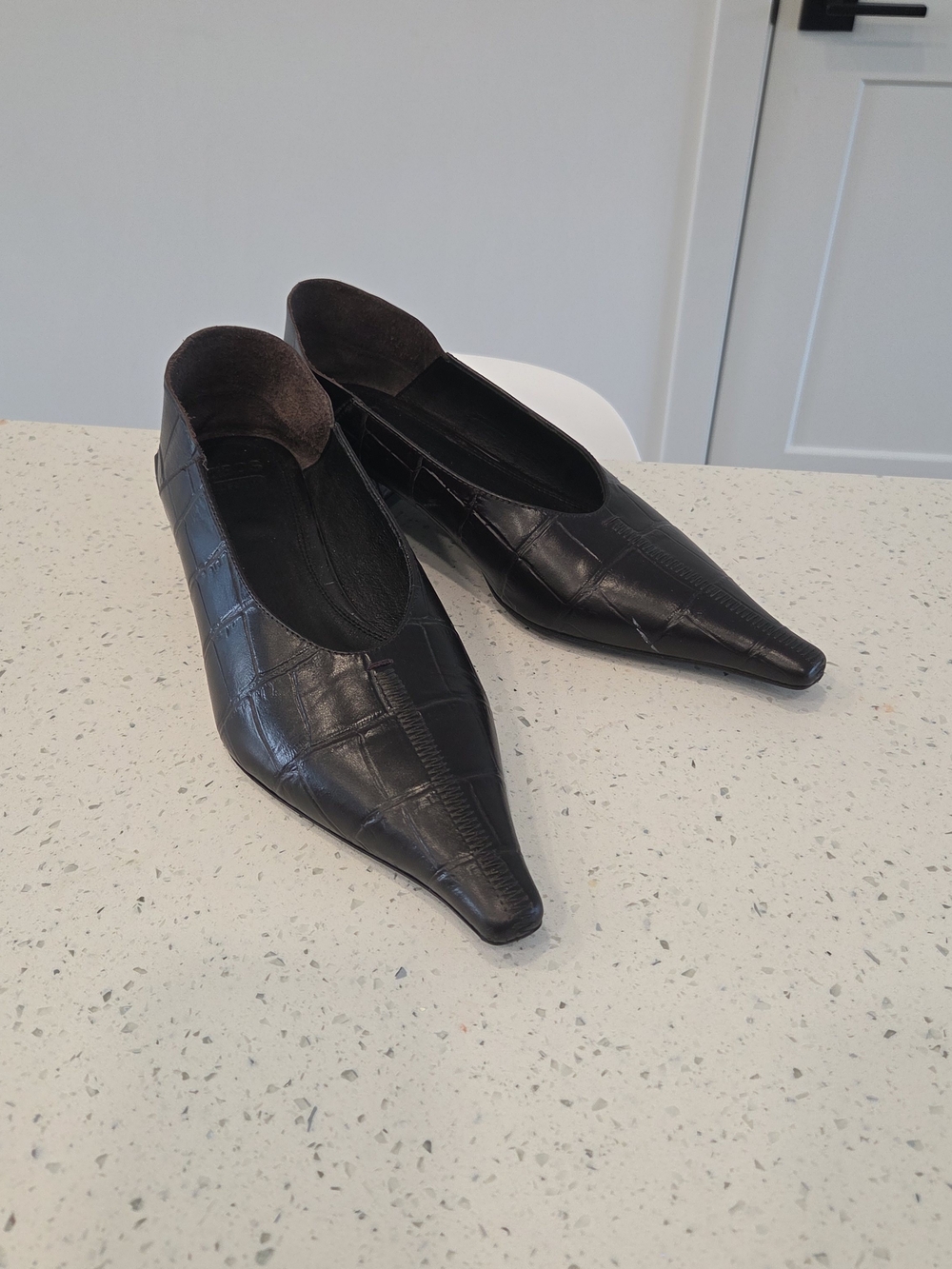Black Croc-Embossed Pointed Toe Leather Flats - Picture 2 of 13